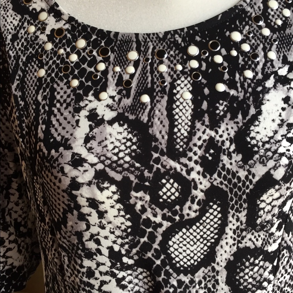 DONATED Style & Co animal print top. Size medium. - Picture 2 of 6